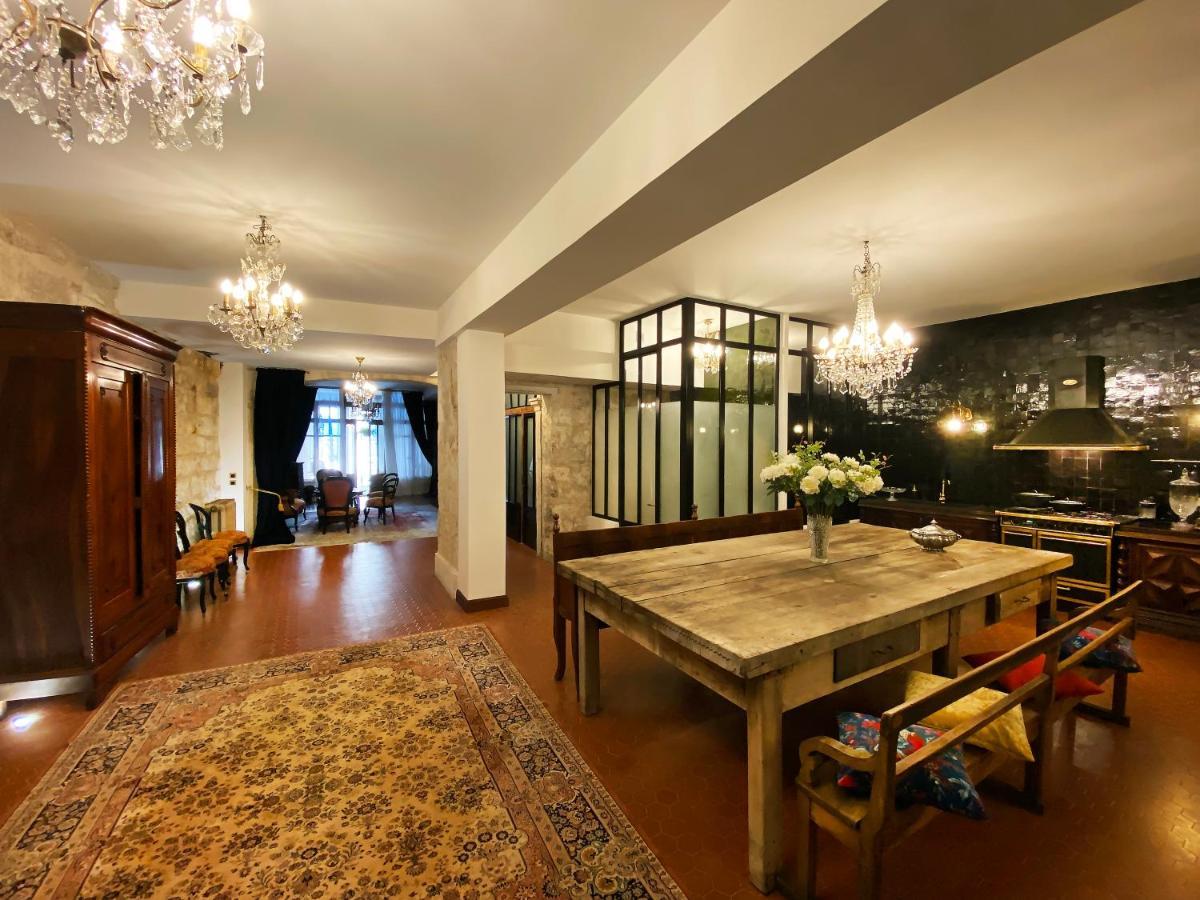 Apartamento L'Heure Bleue - Charme Et Histoire Au Coeur D'Aviñón Exterior foto