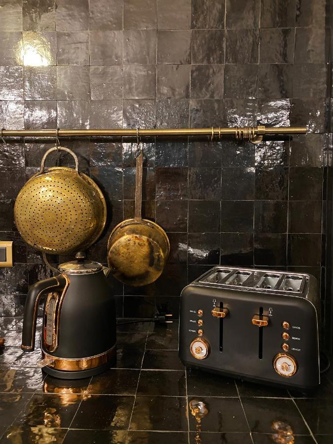 Apartamento L'Heure Bleue - Charme Et Histoire Au Coeur D'Aviñón Exterior foto