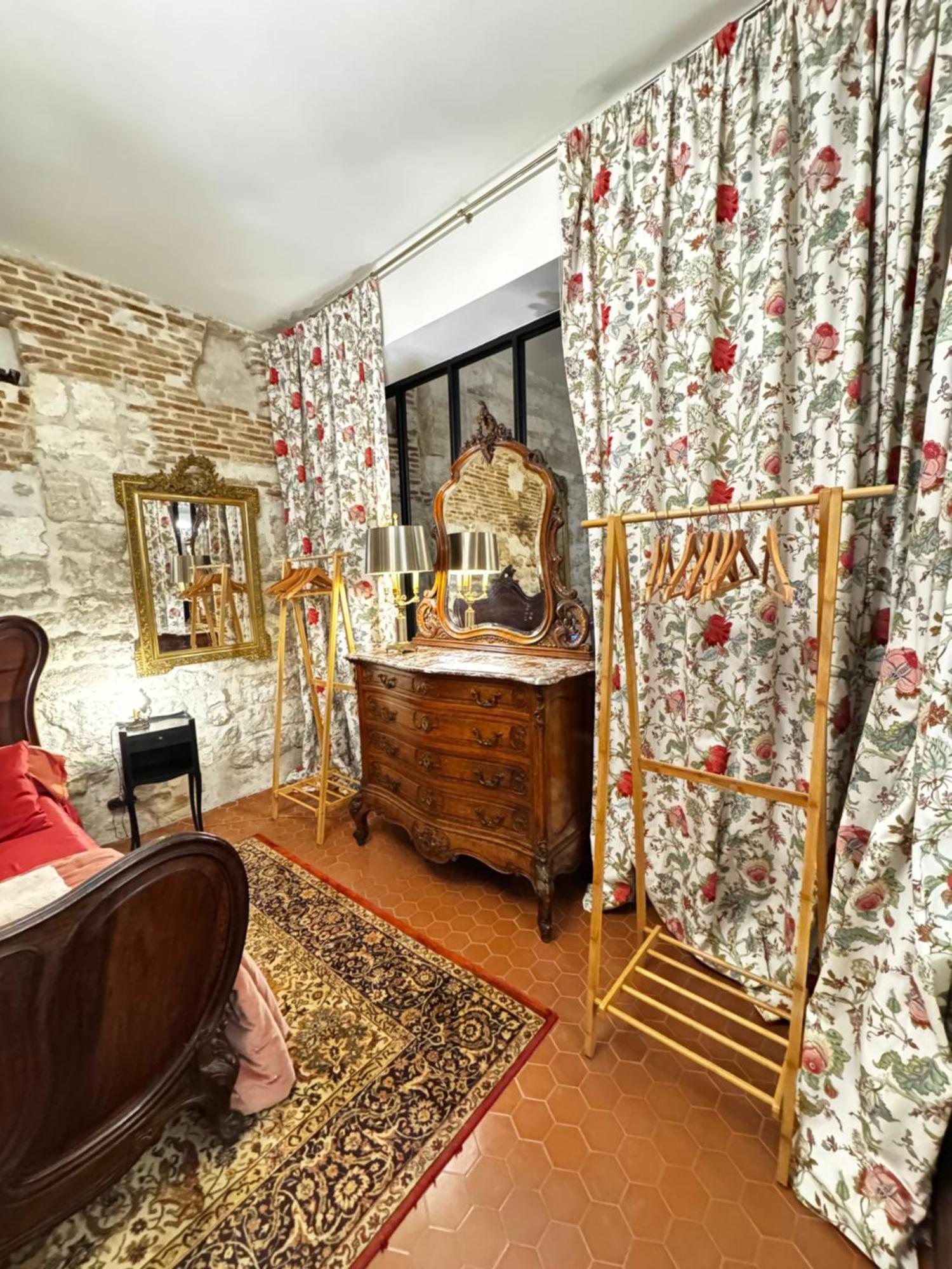 Apartamento L'Heure Bleue - Charme Et Histoire Au Coeur D'Aviñón Exterior foto